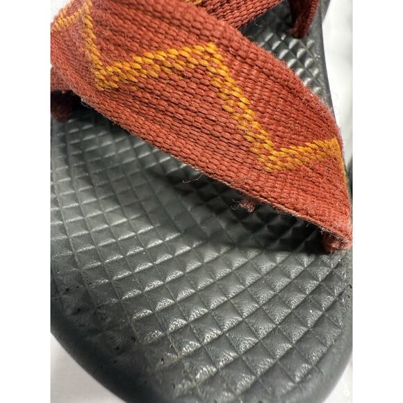 Chaco Kids Sandals Size 9 Red Orange Straps Outdoor Hiking Water Shoes EUC - Picture 10 of 16